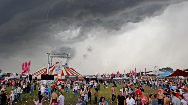 Organisatoren annuleren hun festival niet om verzekeringstechnische redenen